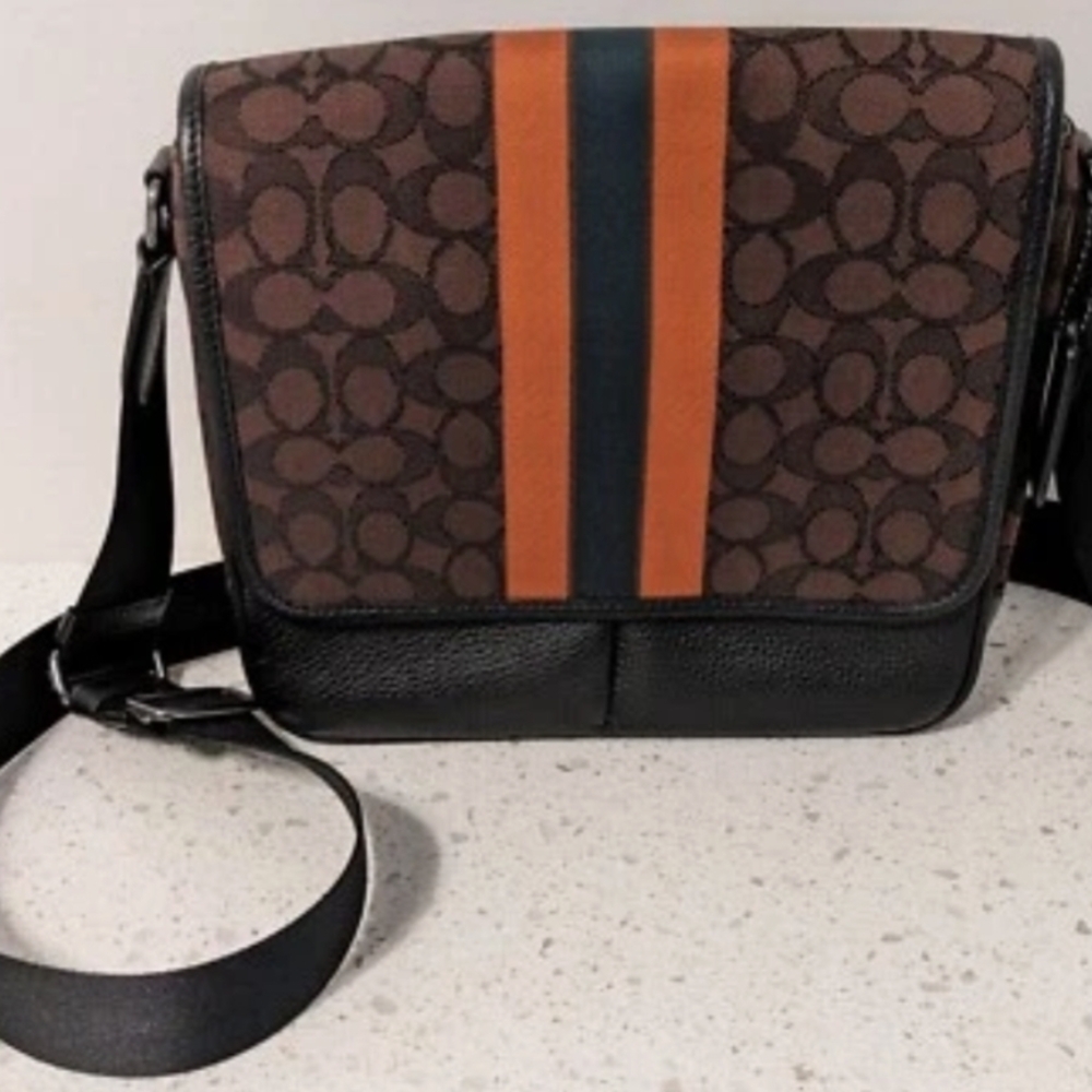 💥💥💥Coach Thompson Brown and Orange Messenger Bag